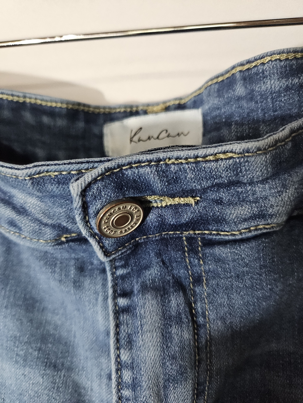 KanCan, Kloe Low Rise Frayed Hem Roll Cuff Denim Short - Picture 4 of 8
